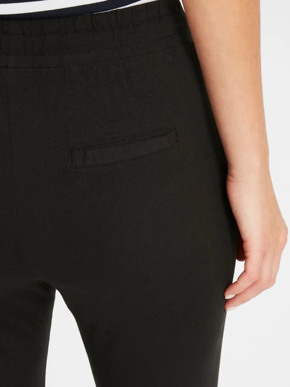 Side Pockets Casual Style Pants