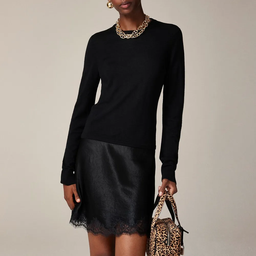 Ribbed Cashmere Cropped Crewneck Sweaters