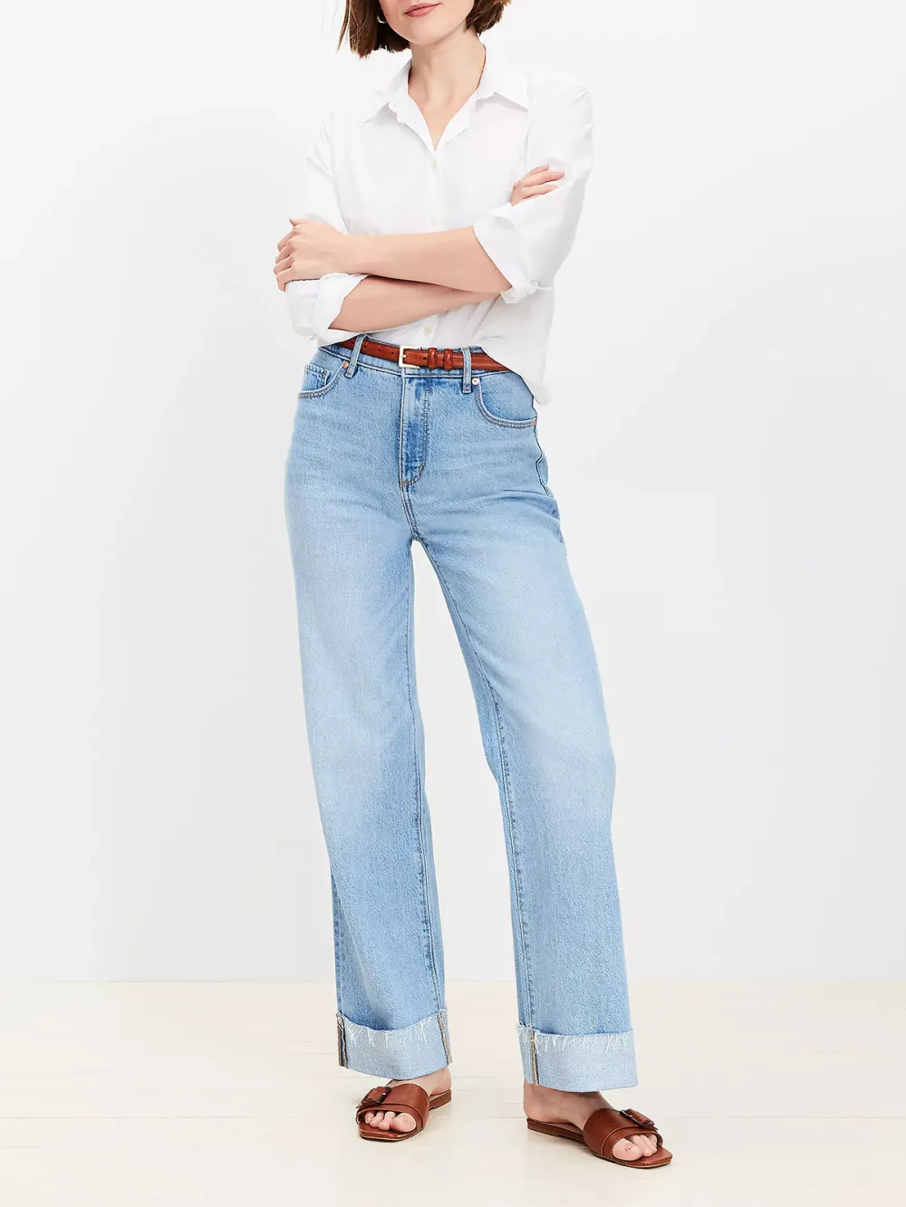 Flip Cuff High Rise Wide Leg Jeans In Light Wash