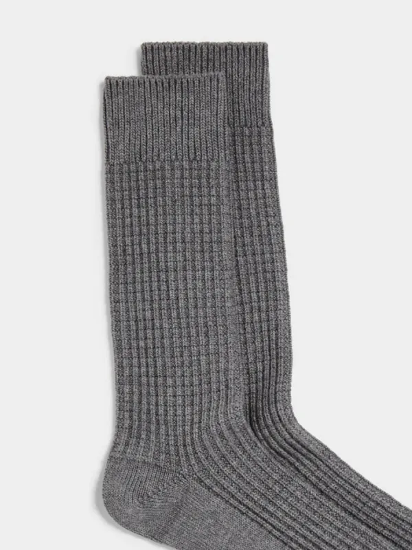 CLASSIC TEXTURED SOCKS​