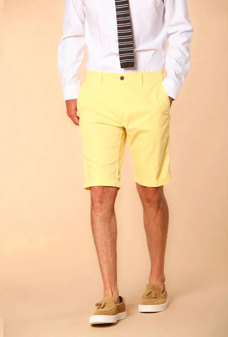 Light Yellow Cotton Twill Cargo Shorts For Men - Regular Fit
