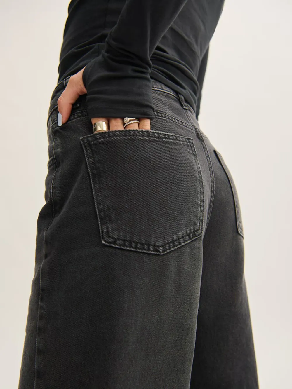 Plain Colored Casual Style Jeans