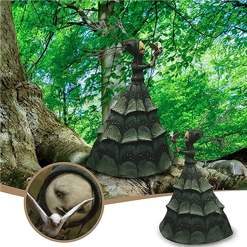 Halloween Witch Figurine Statue Resin Creepy Witch Sculptures Garden Decoration for Home Patio Yard Lawn Porch Garden Decoration
