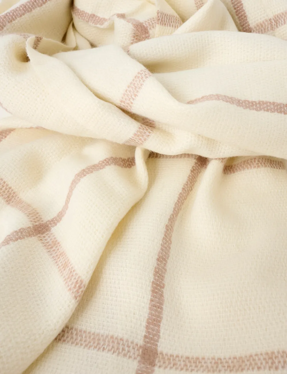 High-End Exquisite Cream Scarf