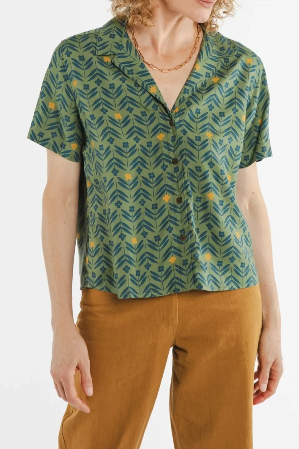 Daily Cropped Green Shirt