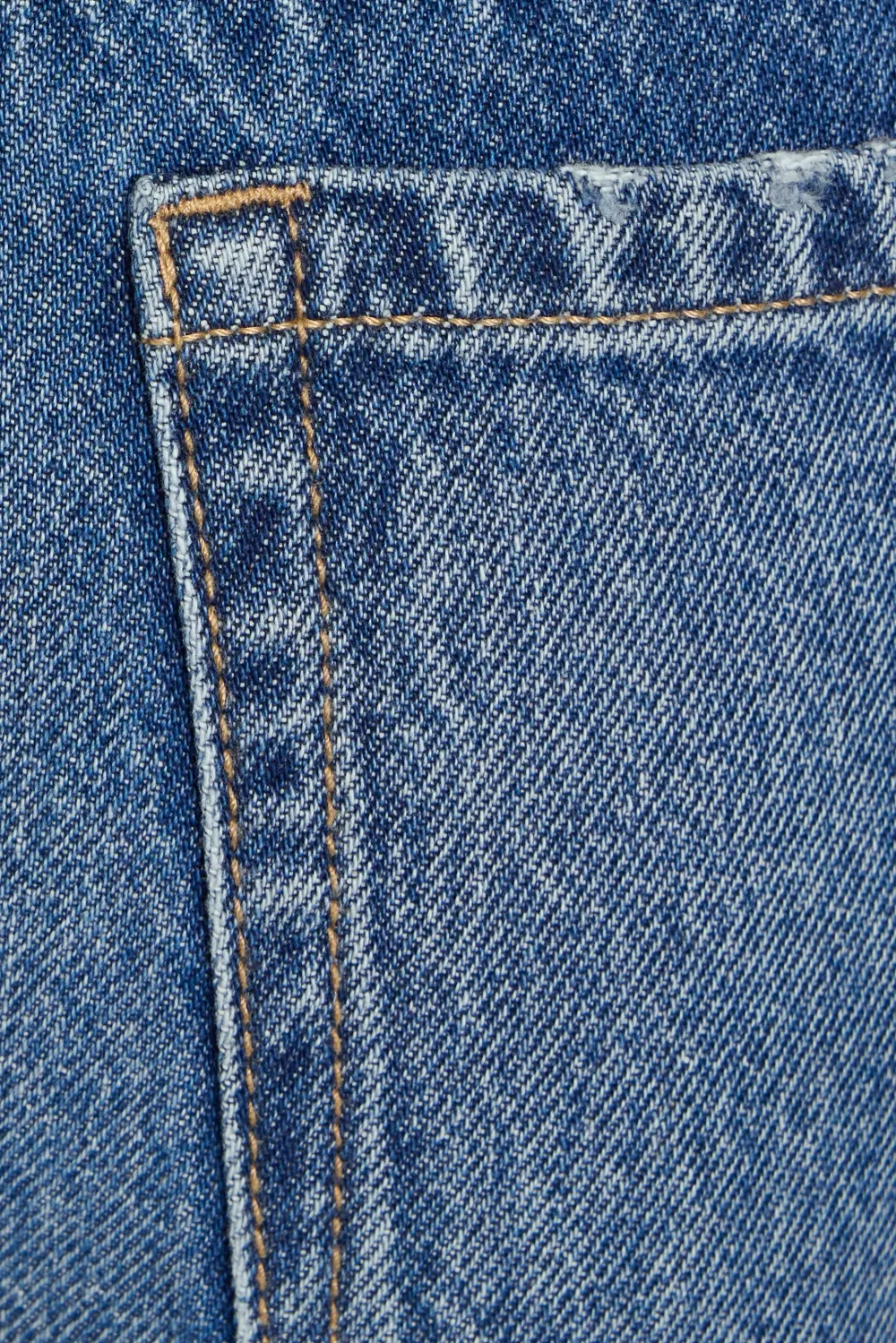 Relaxed Fit Light Blue Jeans