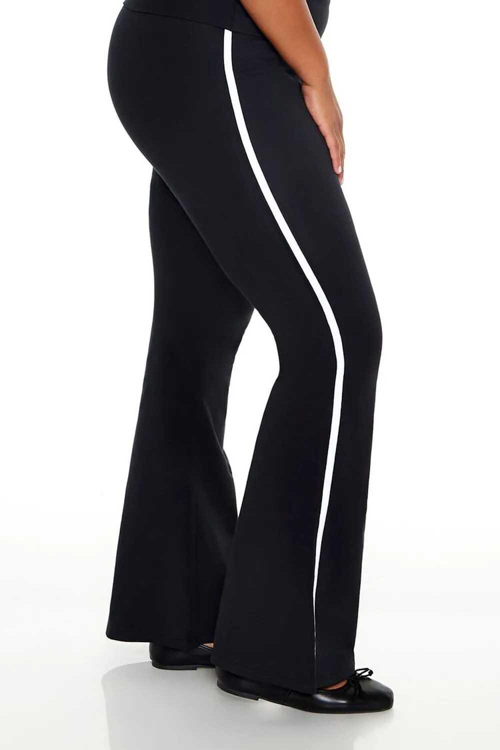 Plus Size Two-Tone Flare Leggings