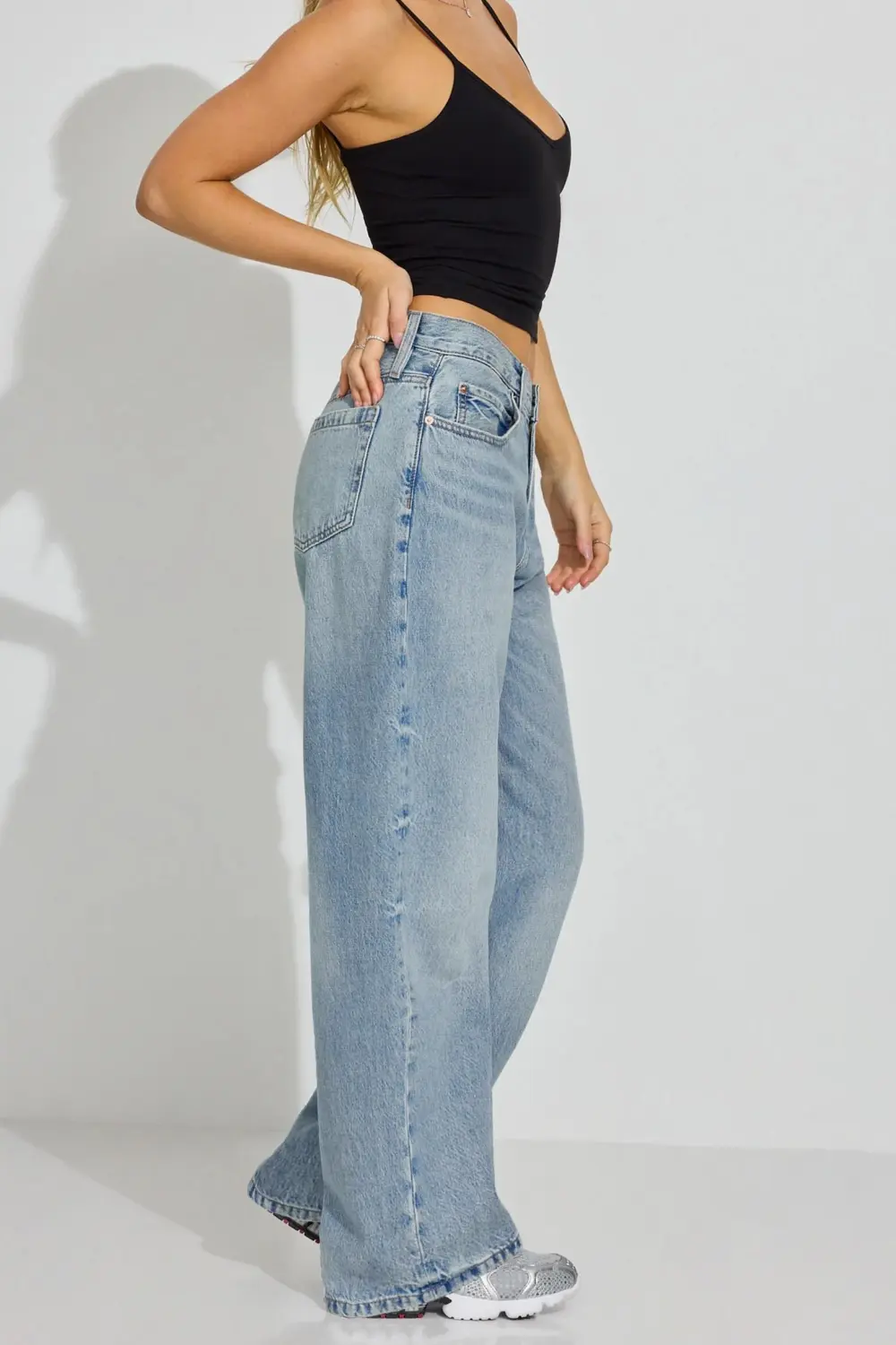 Low Rise Baggy Blue Jeans