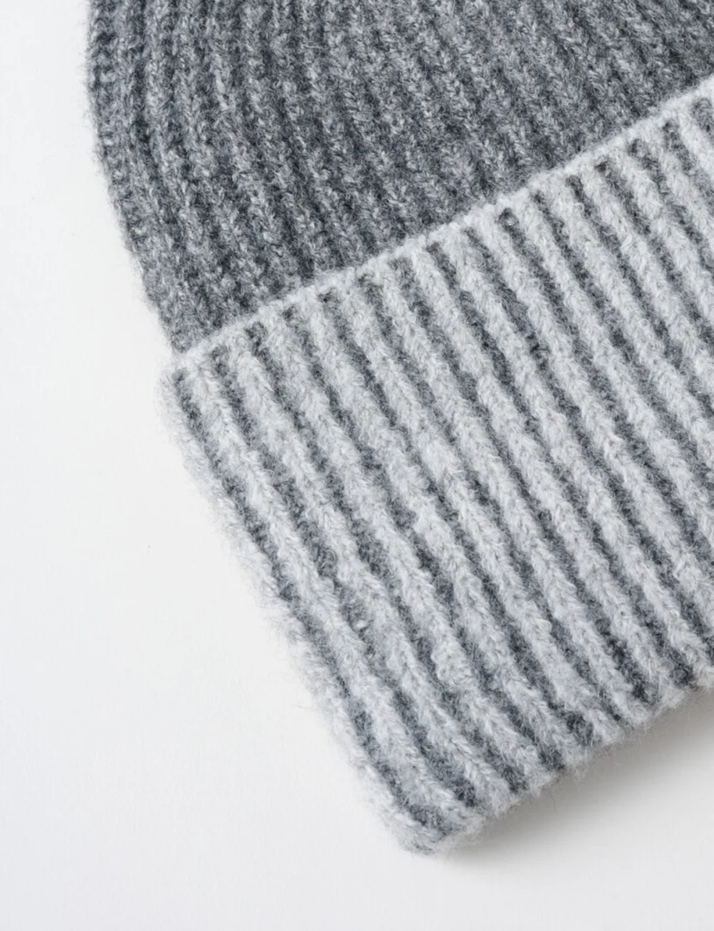 Creative Cuff Ribbed Fashion Hat