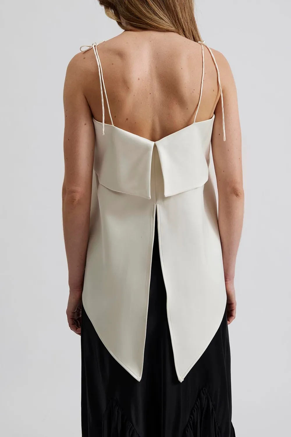 METTE TOP-Open back strappy top