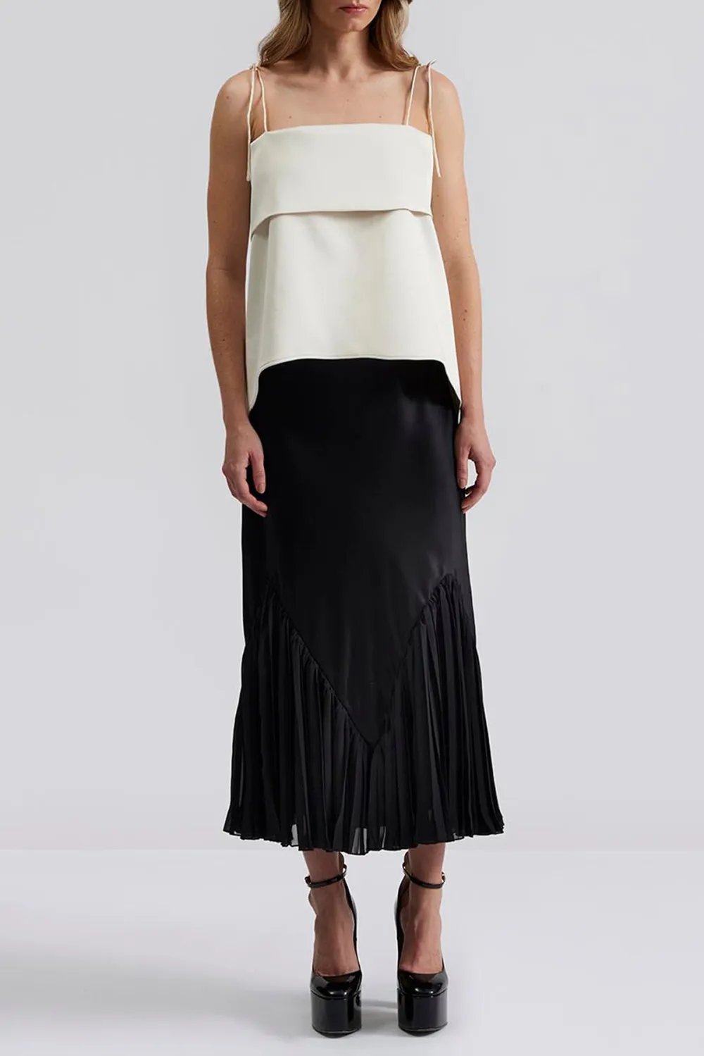 METTE TOP-Open back strappy top