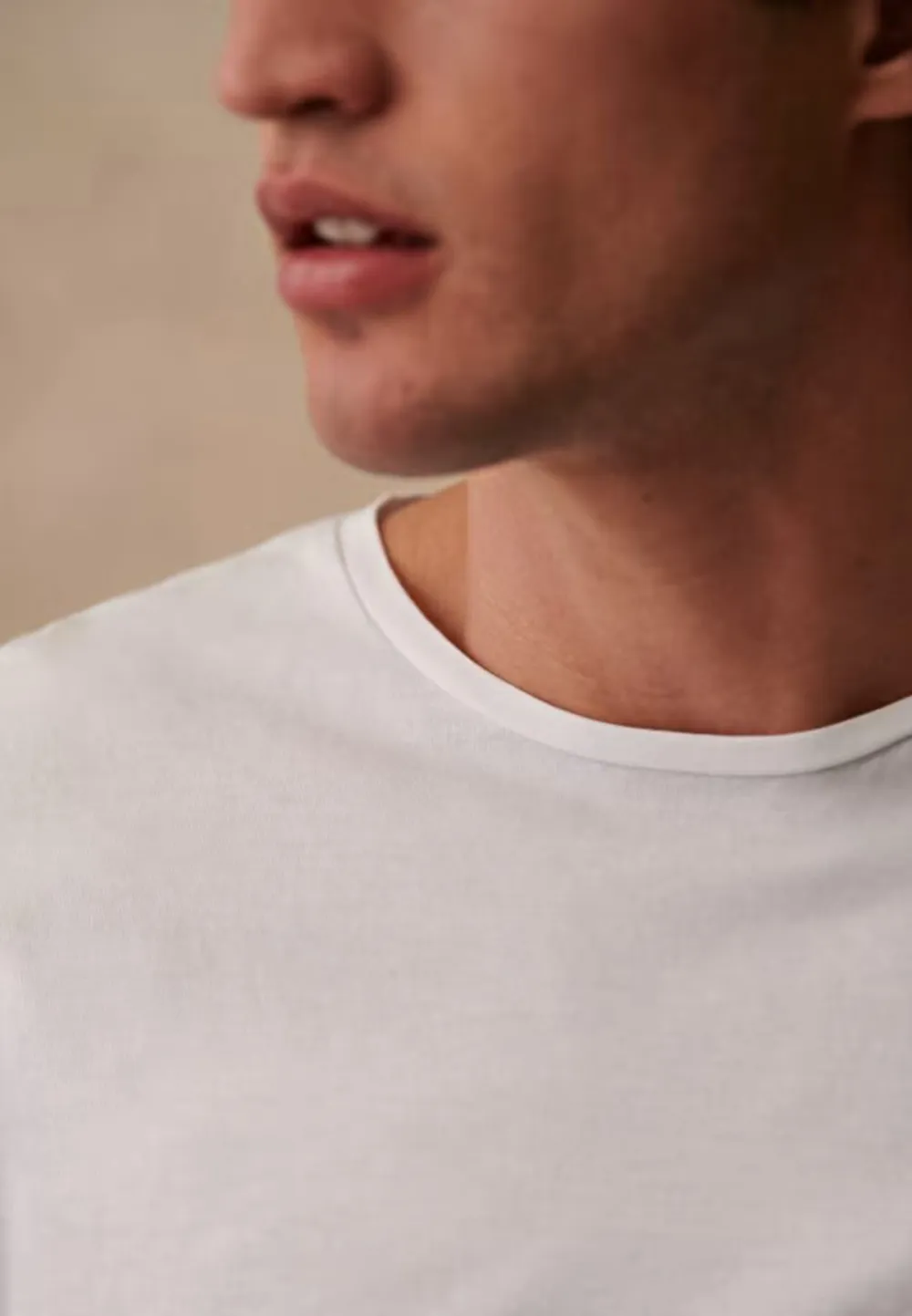T-Shirt-White