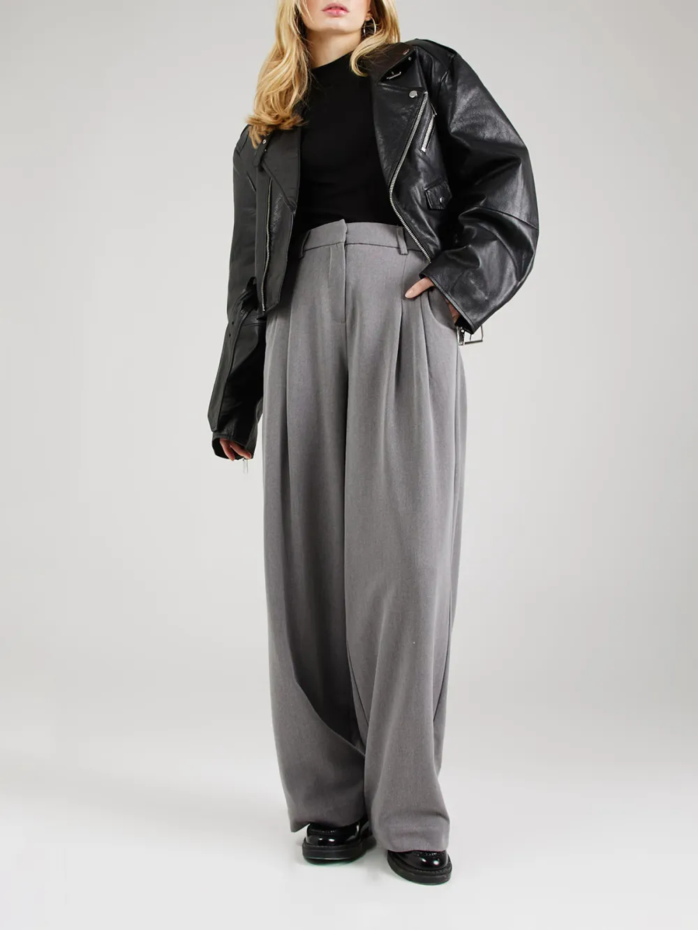 Wide-Leg Casual Style Pants