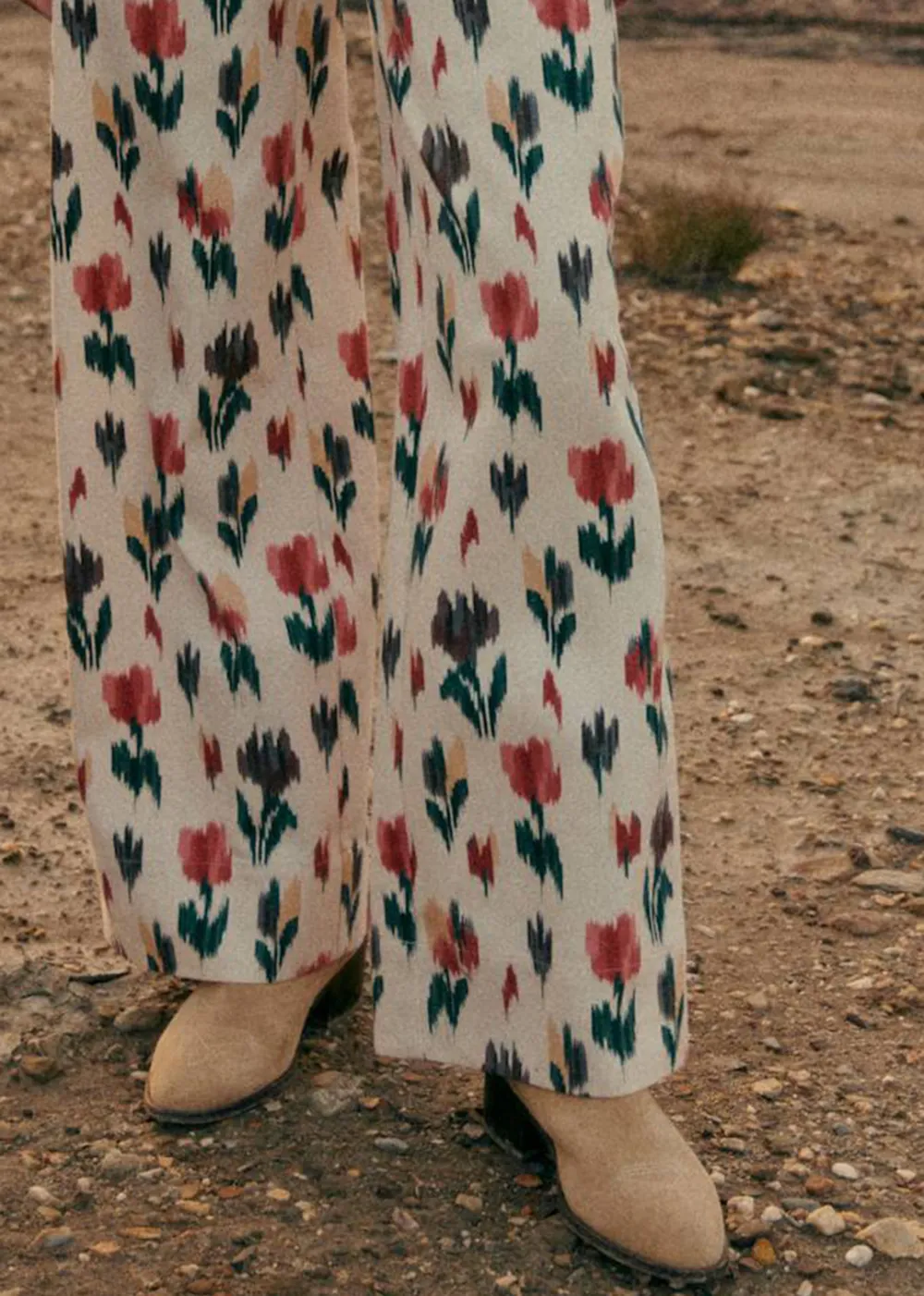 High Waist Ruffled Trousers