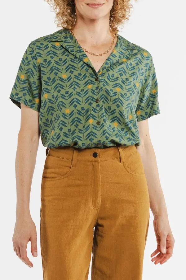 Daily Cropped Green Shirt