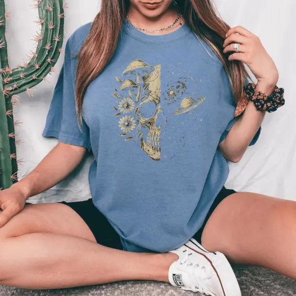Skull Galaxy Mushroom Flowers Cosmos Aesthetic Spiritual Women's Oversized Comfort T-Shirt