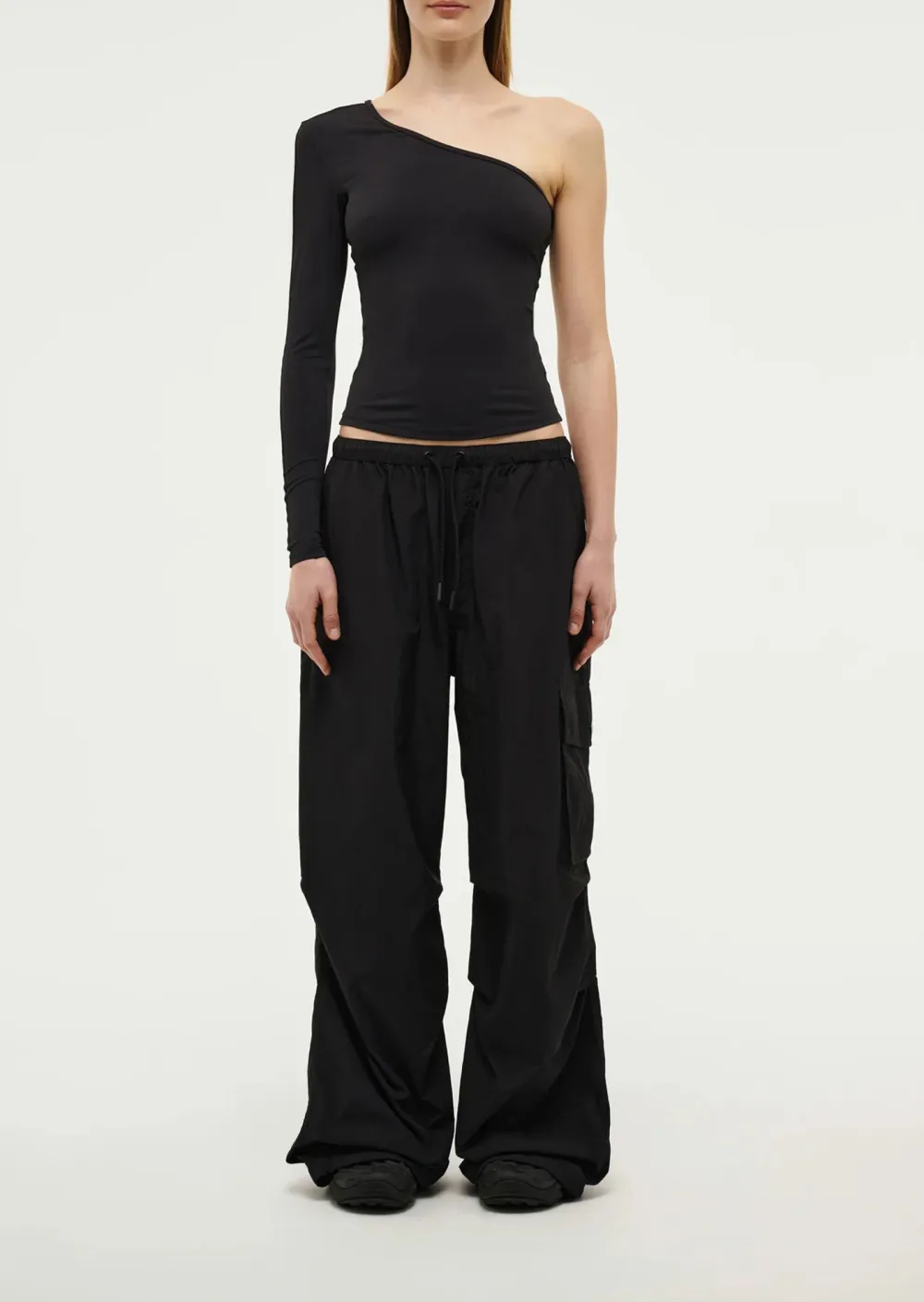 Asymmetric Black One Shoulder Top