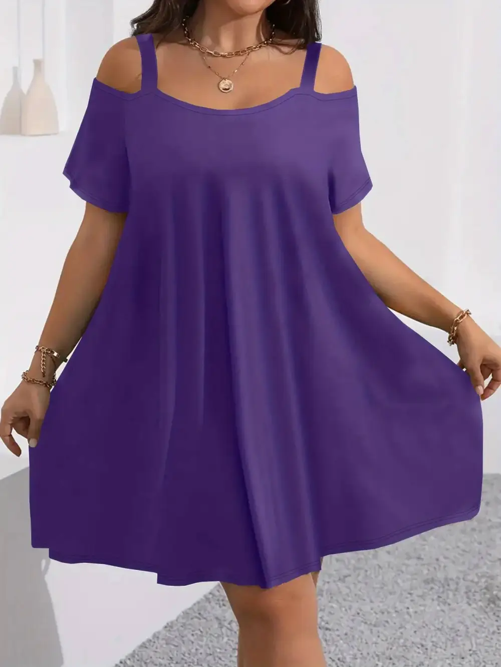 Plus Size Women's Round Neck Short Sleeve Shoulder Cut Out Fitted Casual Midi Dress