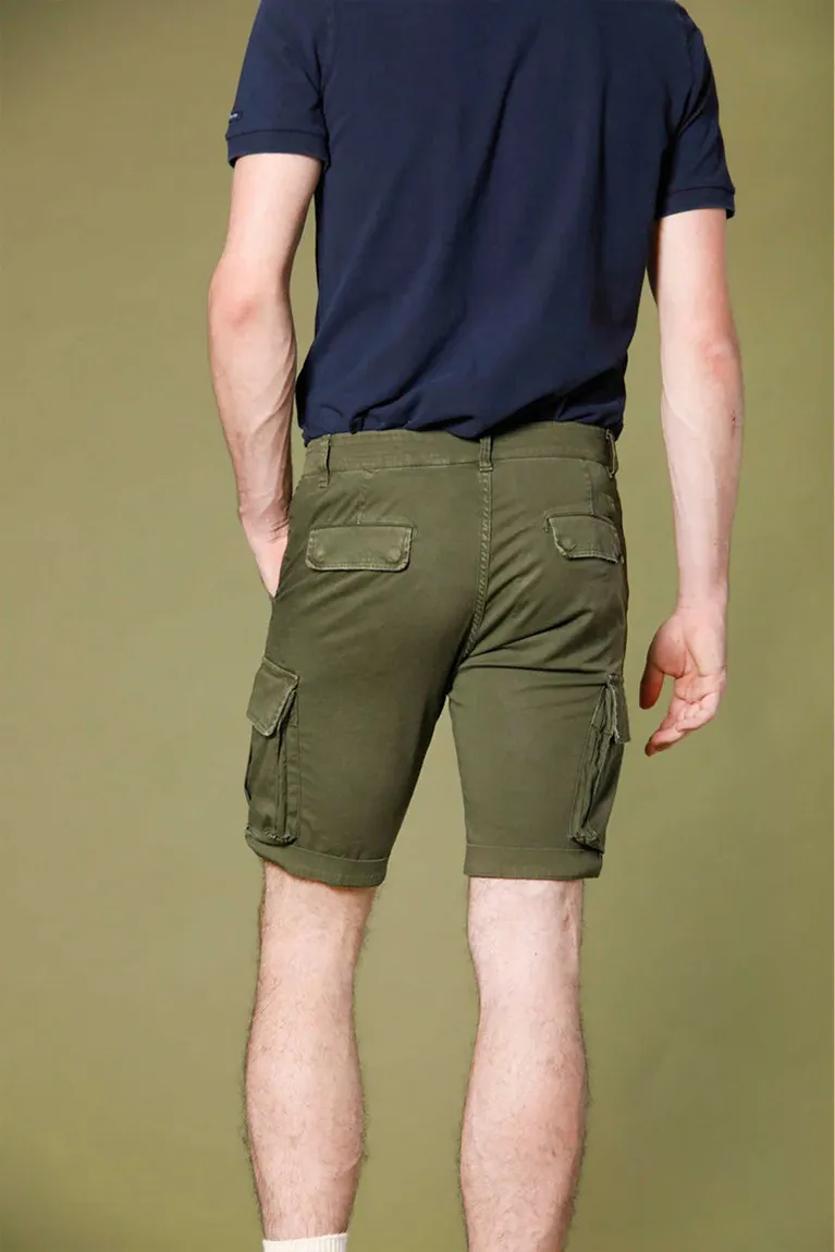 Men's Slim Fit Large Pocket Cotton Green Shorts