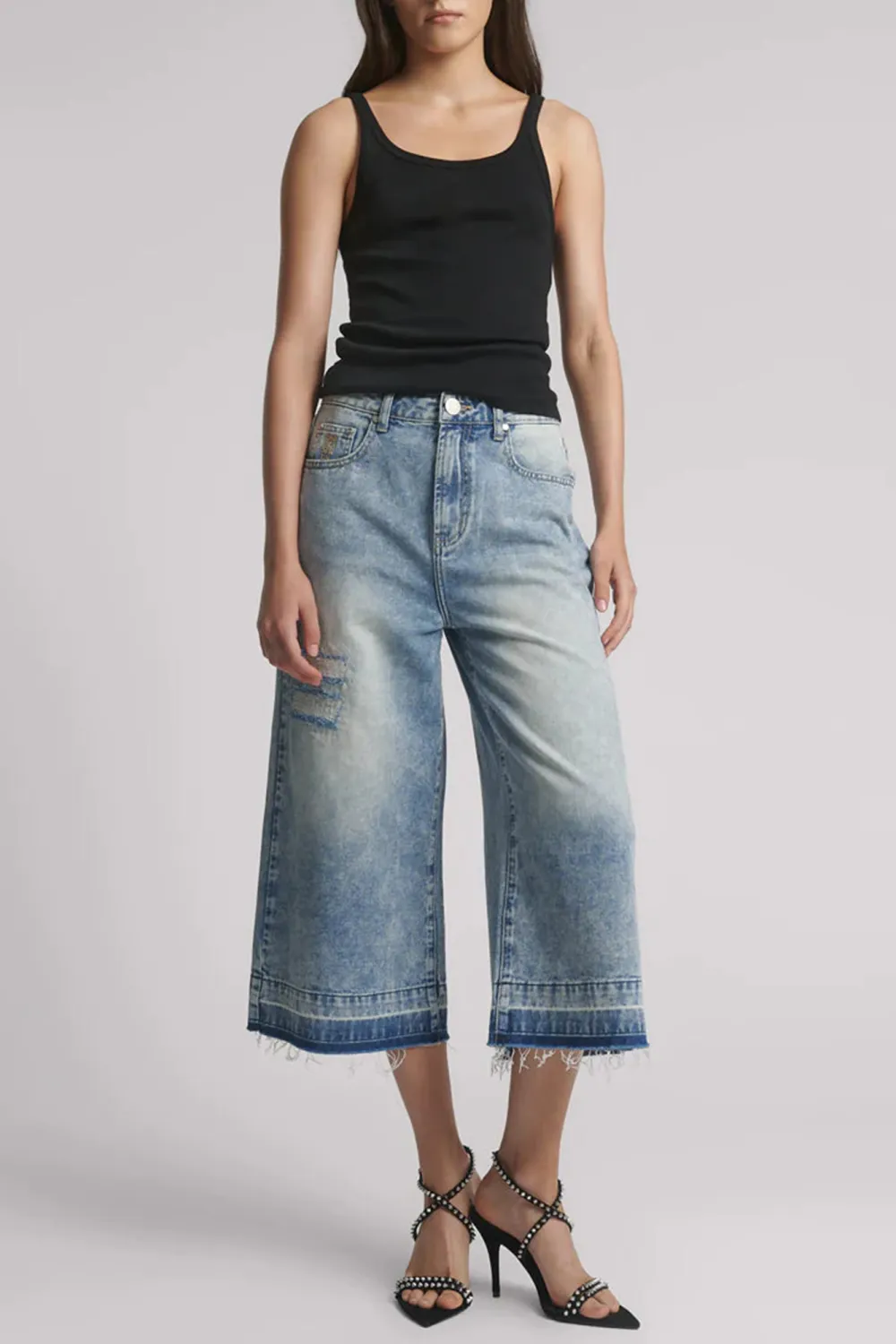 Blue Retro Loose Straight-Leg Denim Shorts