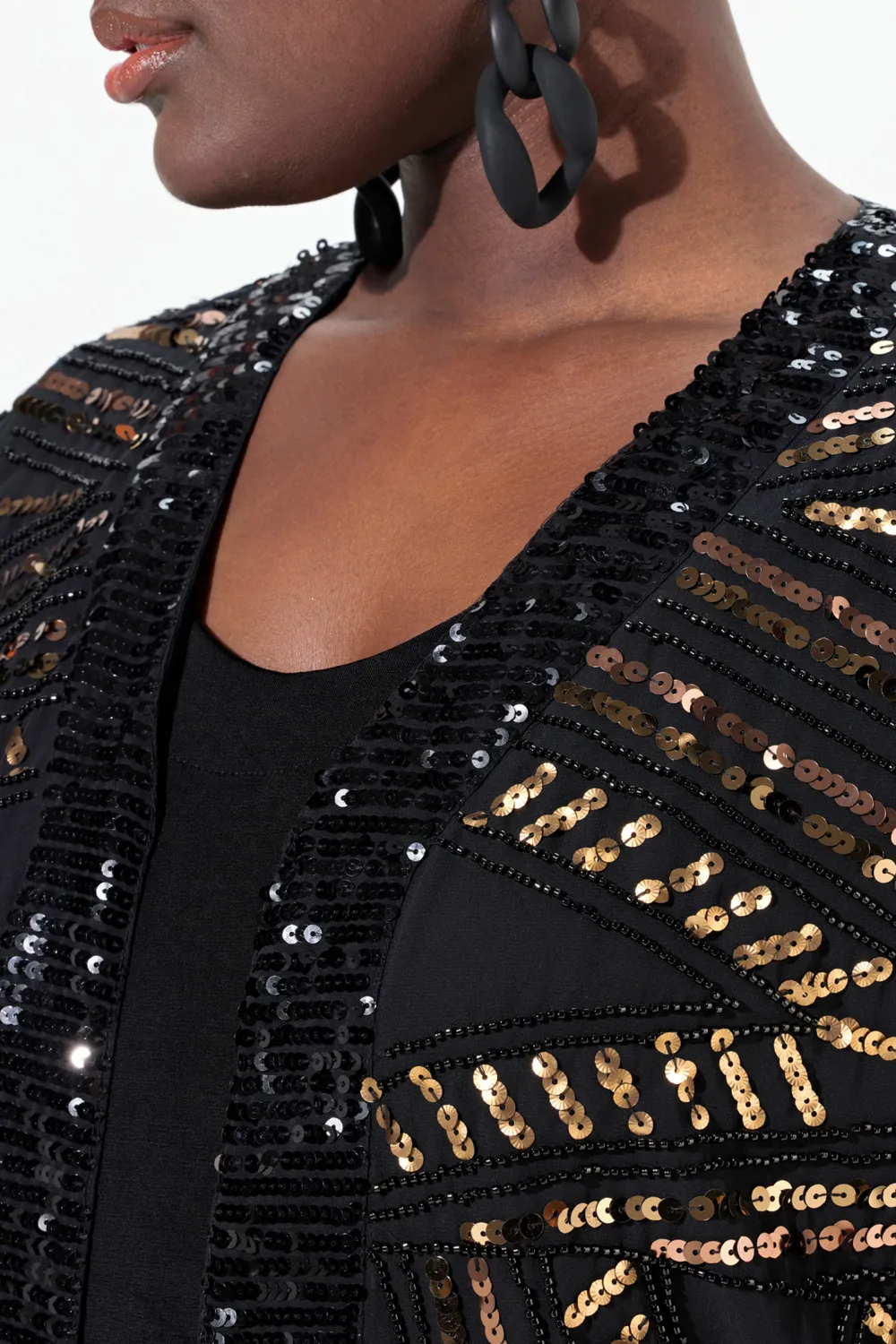 Long Sleeved Jacket With Tassel