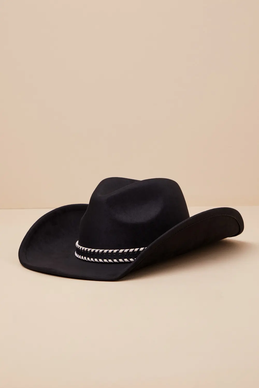 Classic Cute Black Hat With Bow Design