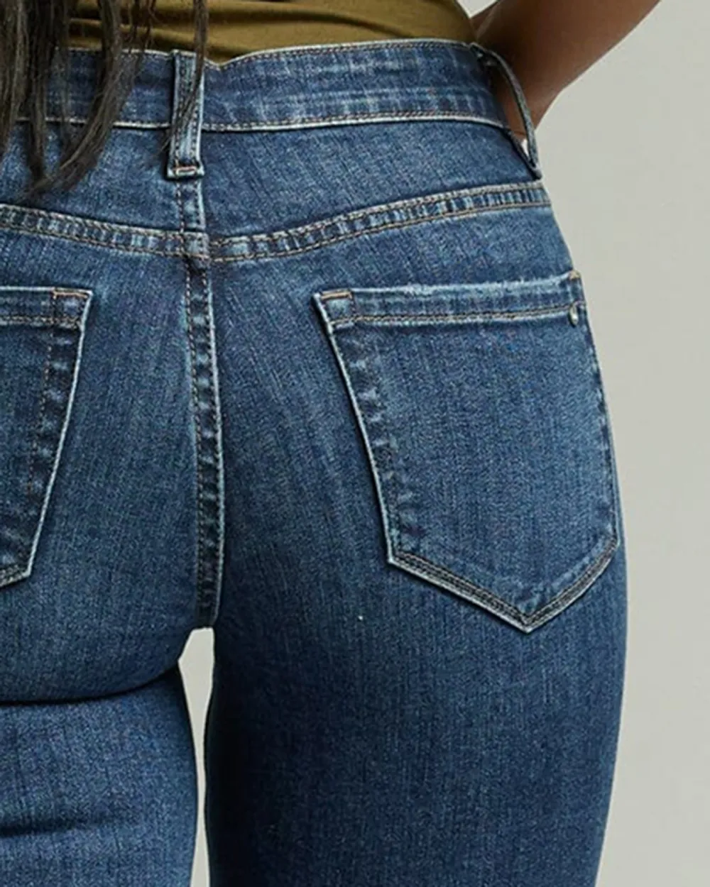 Mid Rise Straight Leg Jean
