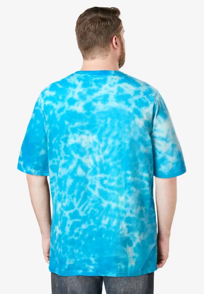 Shrink-Less Lightweight Pocket Crewneck T-Shirt