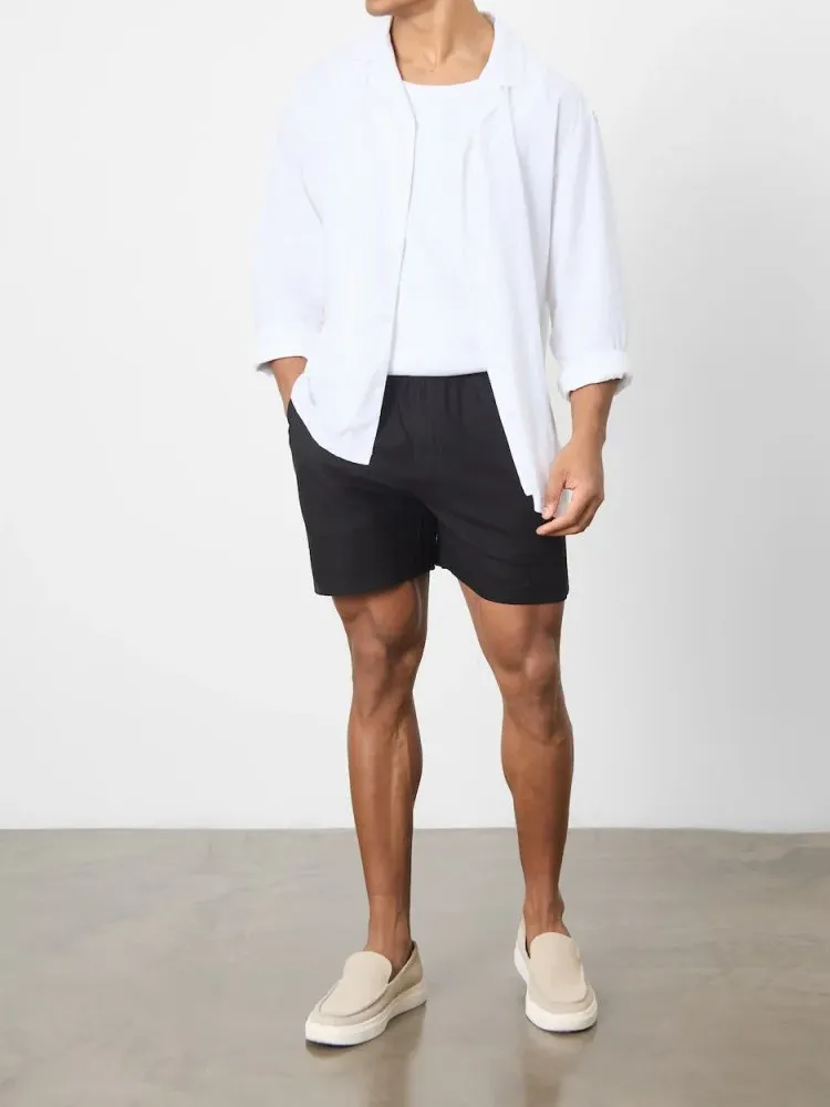 Black Soft And Comfortable Linen Blend Shorts