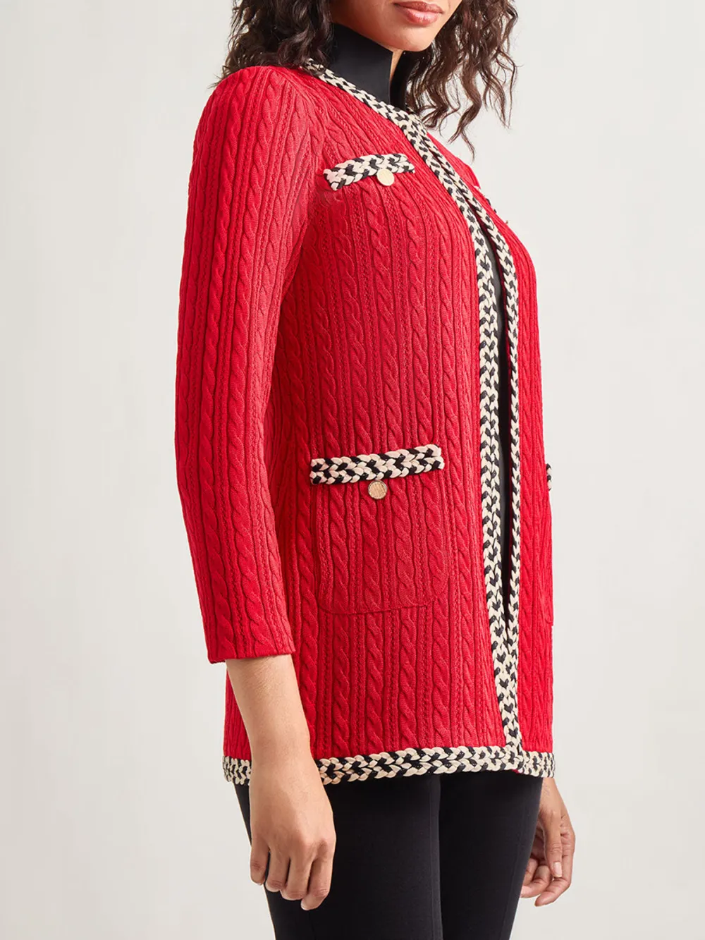 Color Blocking Long Sleeved Round Neck Jacket