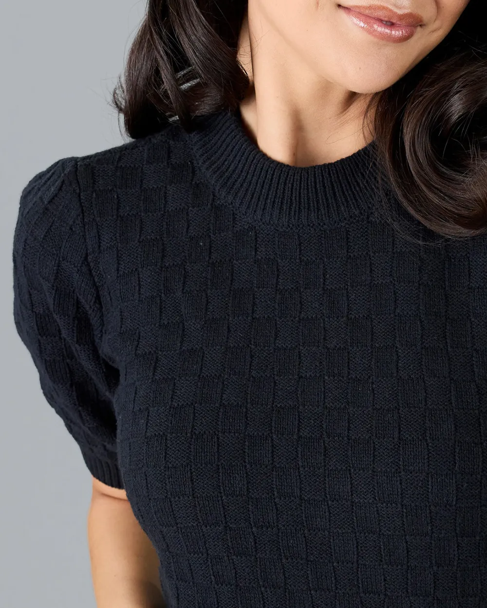 Black Short Sleeve Knitted Sweater