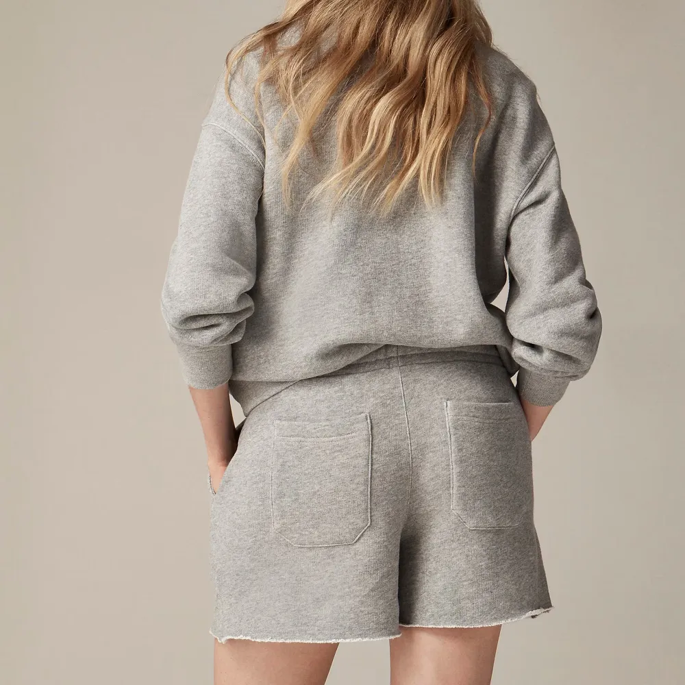 Daily Mid-Waist Shorts